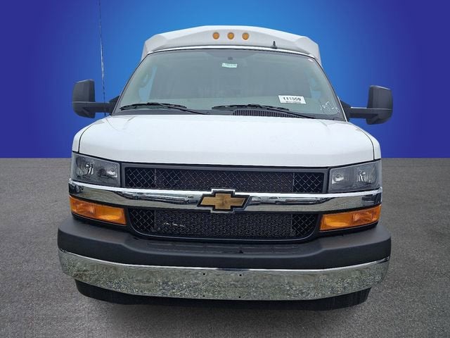 2026 Chevrolet Express Cutaway 3500 1WT