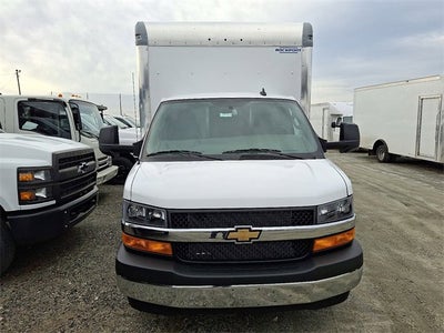 2026 Chevrolet Express Cutaway 3500 1WT