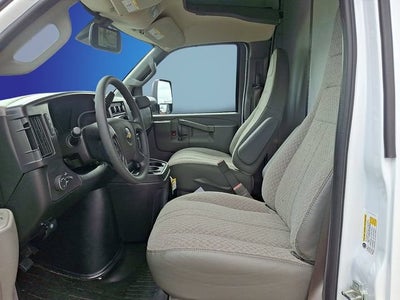 2026 Chevrolet Express Cutaway 3500 1WT