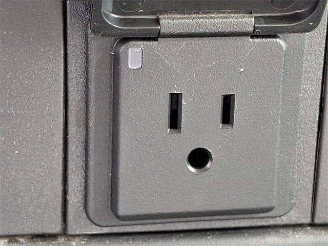 2023 Chevrolet Express Cutaway 3500 1WT