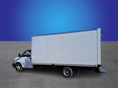 2025 Chevrolet Express Cutaway 3500 1WT