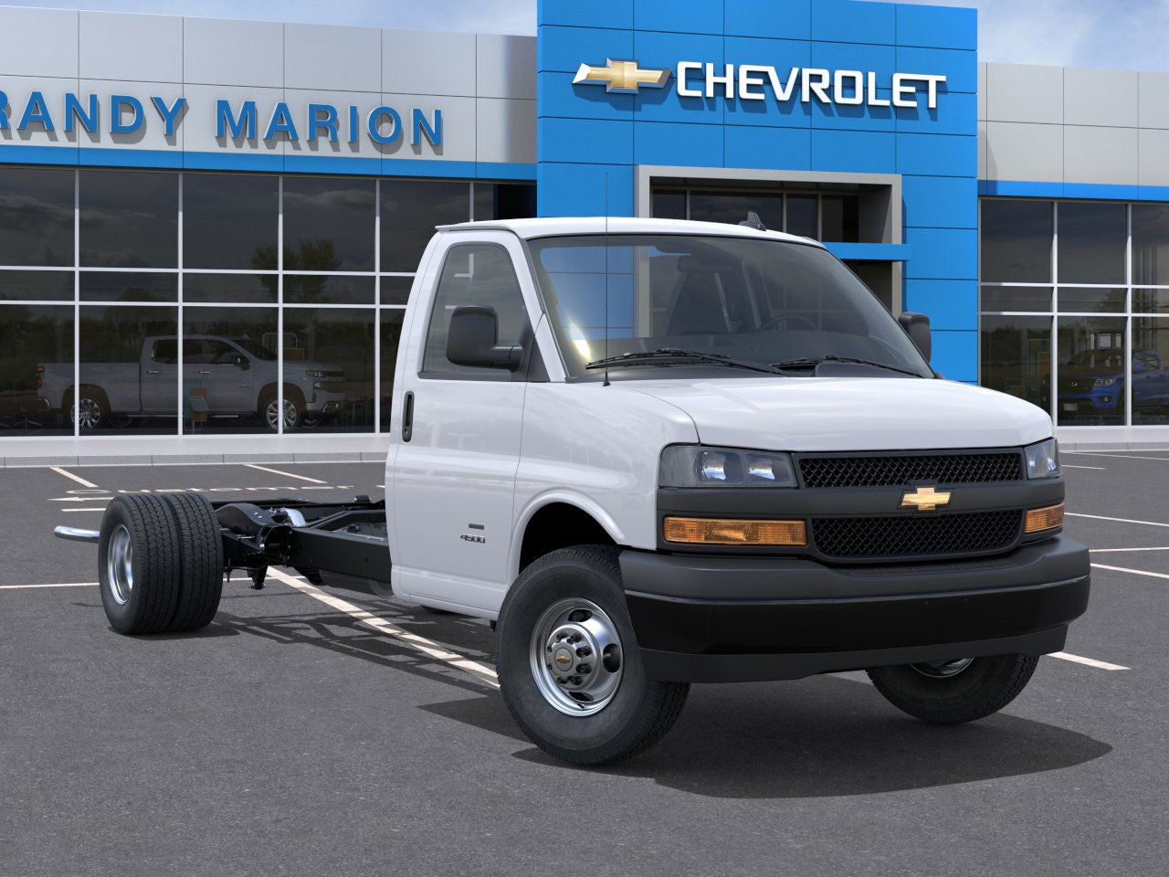 2025 Chevrolet Express Cutaway 3500 1WT