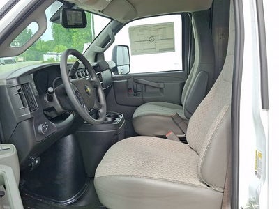 2026 Chevrolet Express Cutaway 3500 1WT
