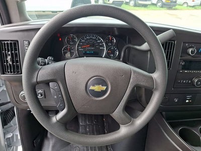 2026 Chevrolet Express Cutaway 3500 1WT