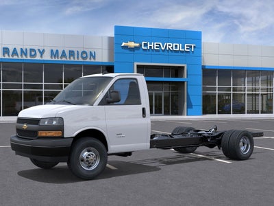 2025 Chevrolet Express Cutaway 3500 1WT