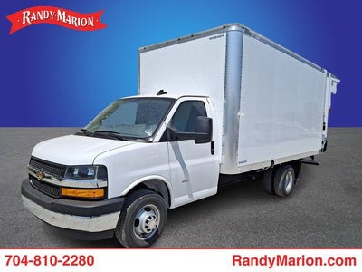 2025 Chevrolet Express Cutaway 3500 1WT
