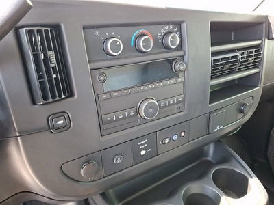 2025 Chevrolet Express Cutaway 3500 1WT