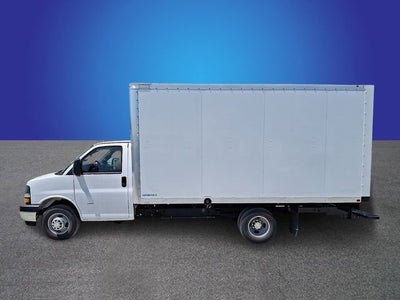 2025 Chevrolet Express Cutaway 3500 1WT