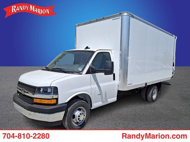 2025 Chevrolet Express Cutaway 3500 1WT