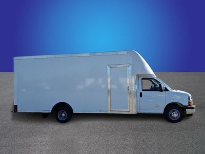 2026 Chevrolet Express Cutaway 4500 2WT