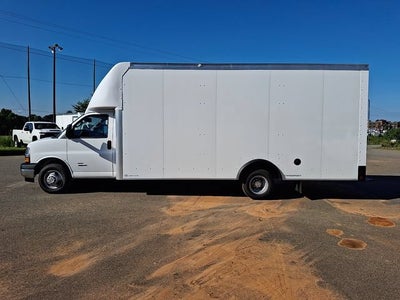 2026 Chevrolet Express Cutaway 4500 2WT