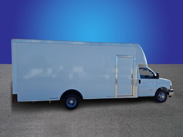 2026 Chevrolet Express Cutaway 4500 2WT