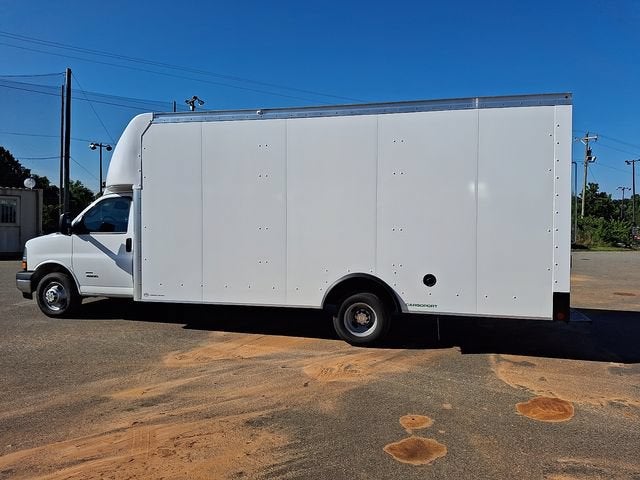 2026 Chevrolet Express Cutaway 4500 2WT