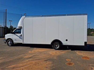 2026 Chevrolet Express Cutaway 4500 2WT
