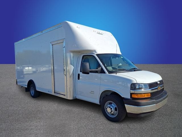 2026 Chevrolet Express Cutaway 4500 2WT