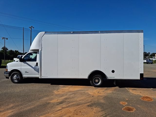 2026 Chevrolet Express Cutaway 4500 2WT