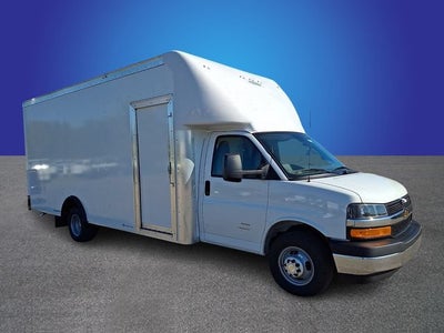 2026 Chevrolet Express Cutaway 4500 2WT