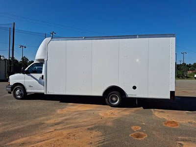 2026 Chevrolet Express Cutaway 4500 2WT