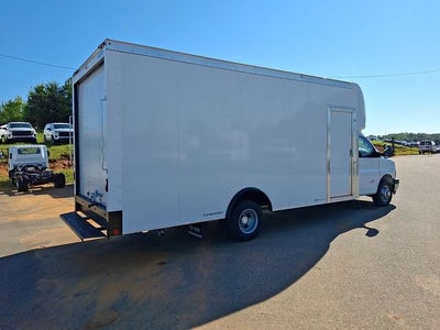 2026 Chevrolet Express Cutaway 4500 2WT