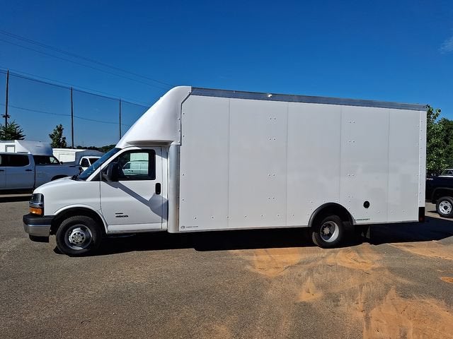 2026 Chevrolet Express Cutaway 4500 2WT
