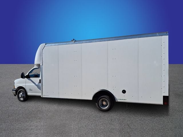 2026 Chevrolet Express Cutaway 4500 2WT