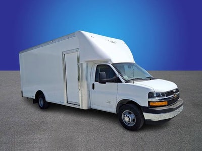 2026 Chevrolet Express Cutaway 4500 2WT