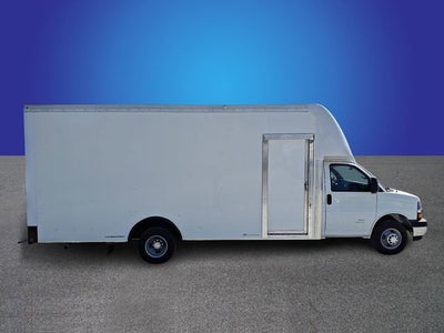 2026 Chevrolet Express Cutaway 4500 2WT