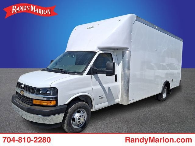 2026 Chevrolet Express Cutaway 4500 2WT