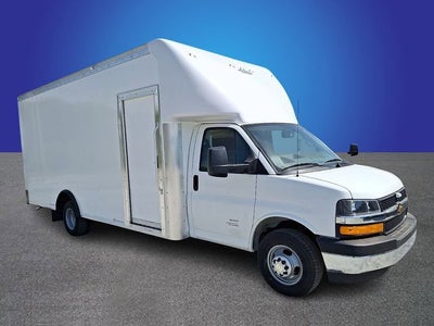 2026 Chevrolet Express Cutaway 4500 2WT