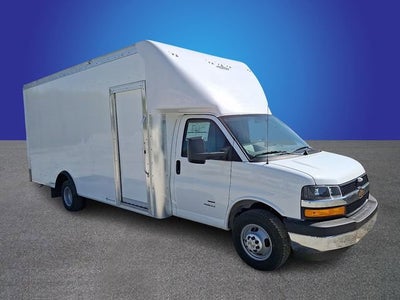 2026 Chevrolet Express Cutaway 4500 2WT