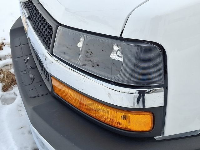 2026 Chevrolet Express Cutaway 4500 2WT