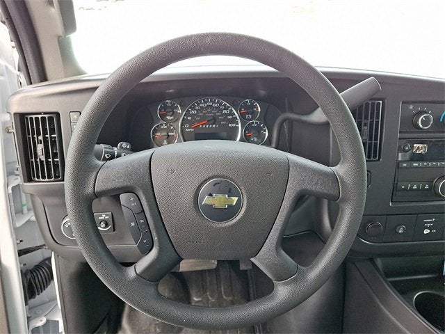 2025 Chevrolet Express Cutaway 4500 2WT