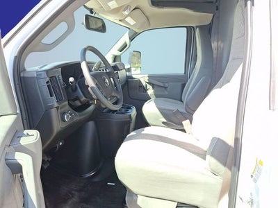 2026 Chevrolet Express Cutaway 4500 2WT