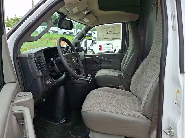 2026 Chevrolet Express Cutaway 4500 2WT