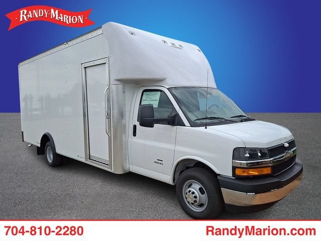 2026 Chevrolet Express Cutaway 4500 2WT