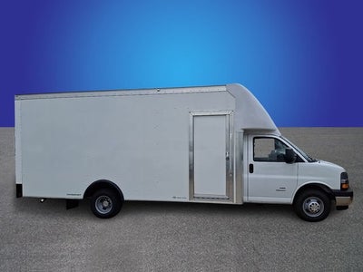 2026 Chevrolet Express Cutaway 4500 2WT