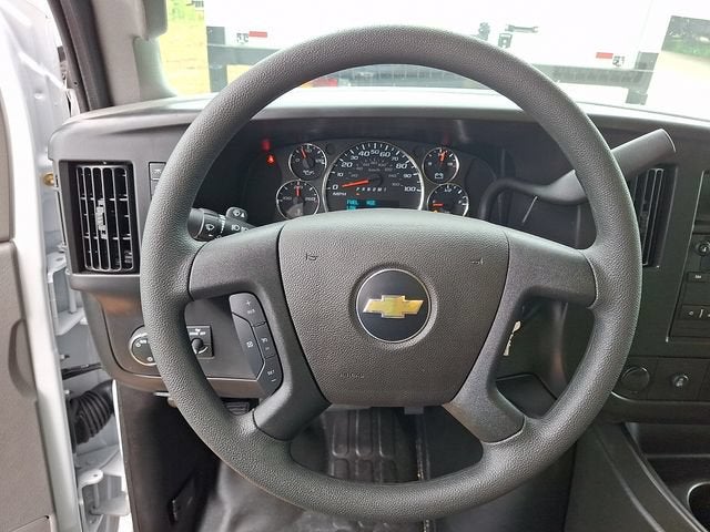 2026 Chevrolet Express Cutaway 4500 2WT
