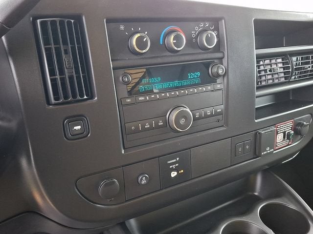 2026 Chevrolet Express Cutaway 4500 2WT
