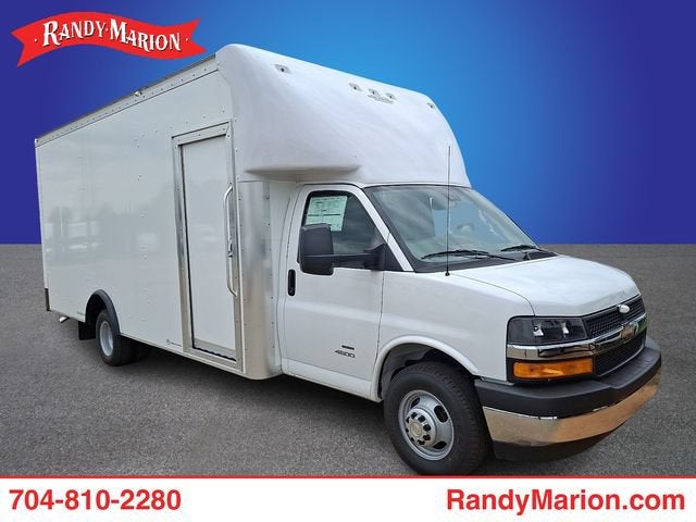 2026 Chevrolet Express Cutaway 4500 2WT
