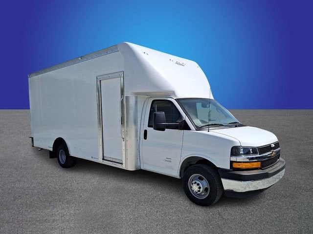 2026 Chevrolet Express Cutaway 4500 2WT