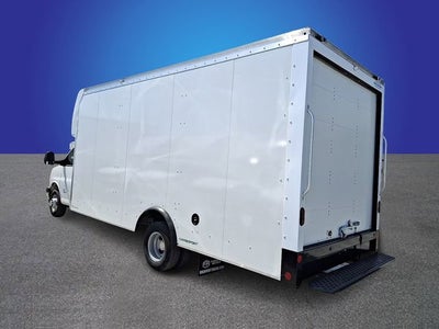 2026 Chevrolet Express Cutaway 4500 2WT