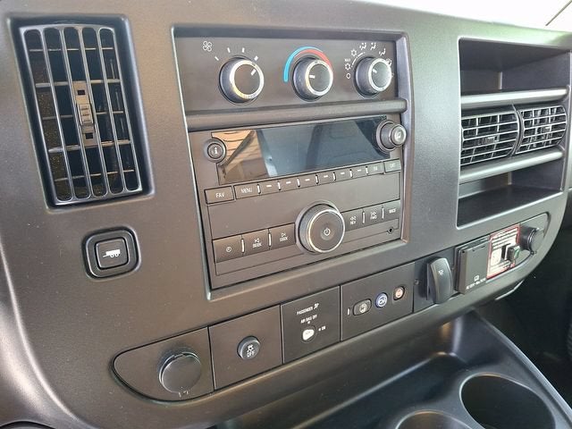 2024 Chevrolet Express Cutaway 4500 2WT