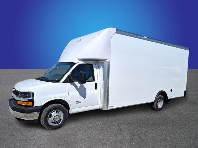 2026 Chevrolet Express Cutaway 4500 2WT