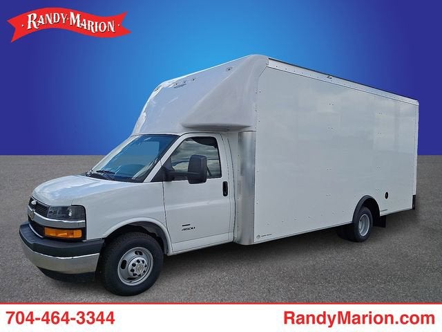 2026 Chevrolet Express Cutaway 4500 2WT