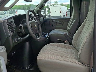 2026 Chevrolet Express Cutaway 4500 2WT