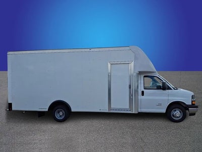 2026 Chevrolet Express Cutaway 4500 2WT