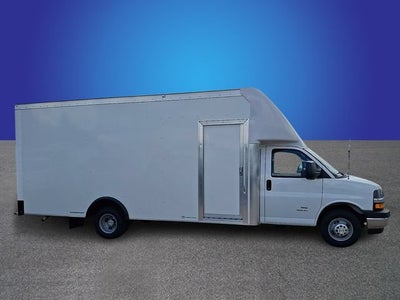 2026 Chevrolet Express Cutaway 4500 2WT