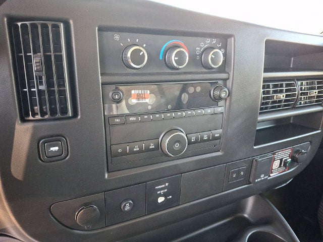 2026 Chevrolet Express Cutaway 4500 2WT