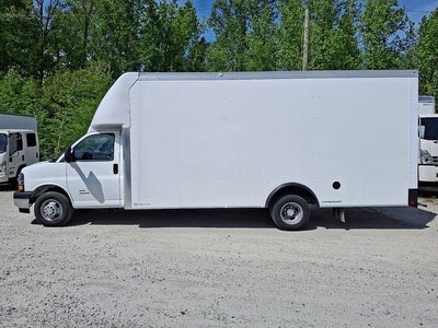 2024 Chevrolet Express Cutaway 4500 2WT