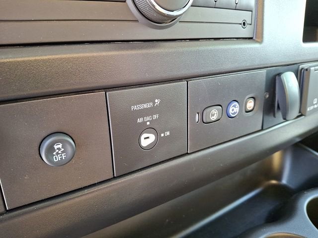2024 Chevrolet Express Cutaway 4500 2WT